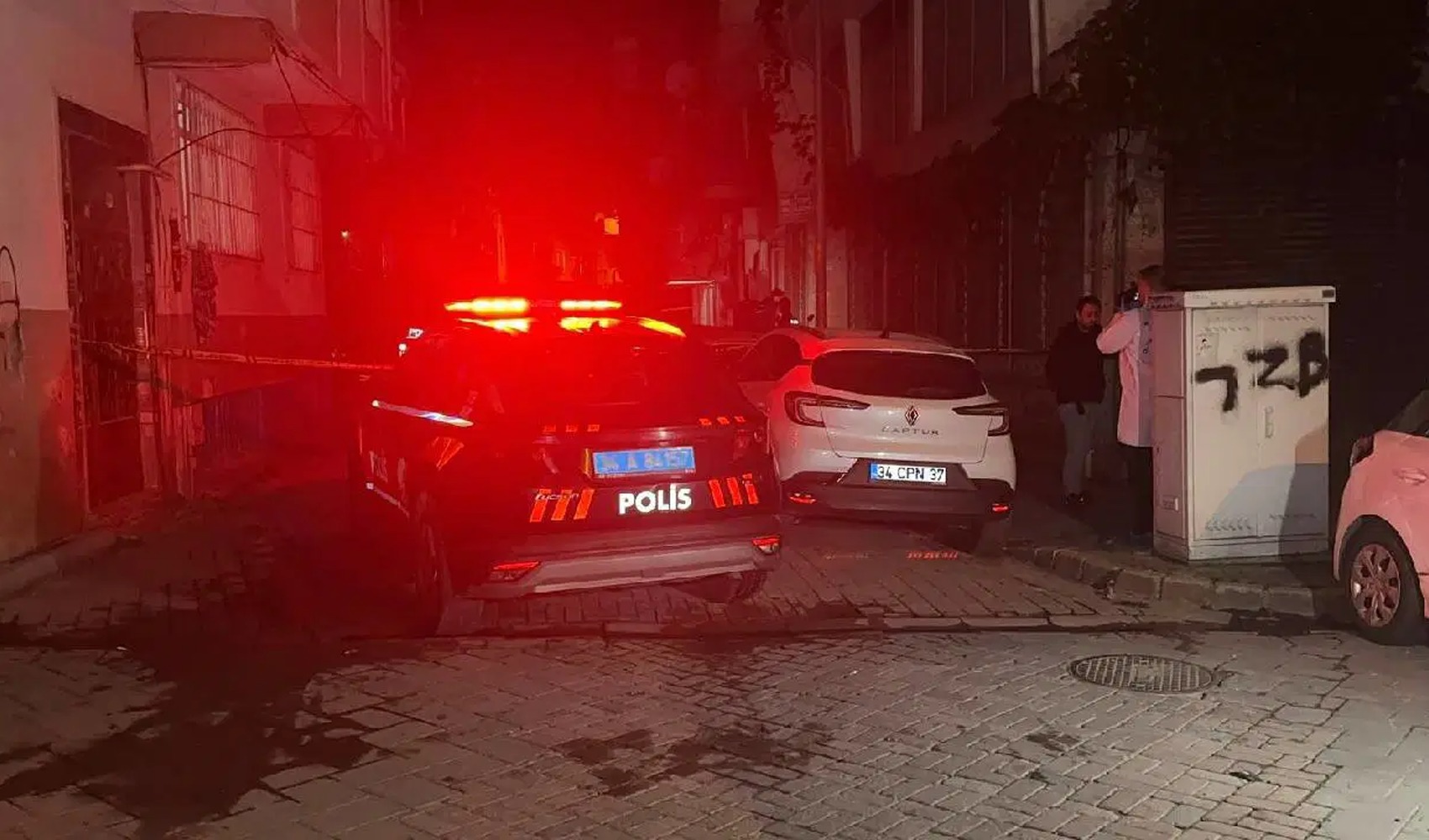 Sparatoria contro la polizia a Zeytinburnu: un sospettato ferito alla gamba e arrestato
