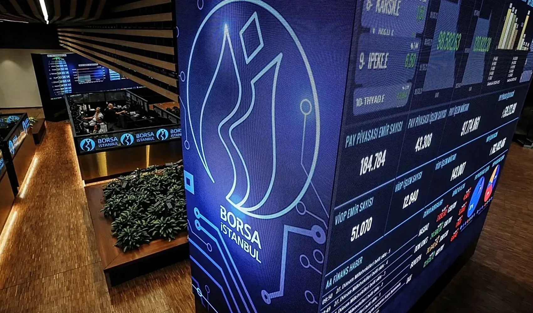 Fon krizinde 280 milyar TL’lik alacak iddiası