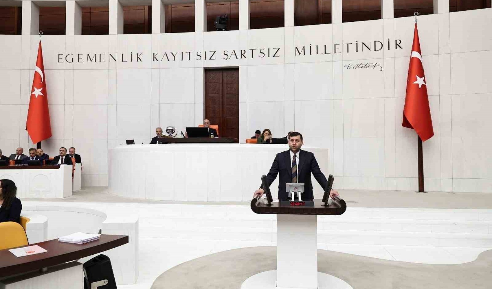 MHP’li Baki Ersoy TBMM’de yatırım fonları düzenlemesini değerlendirdi: Ekonomik güvene katkı sağlayacak