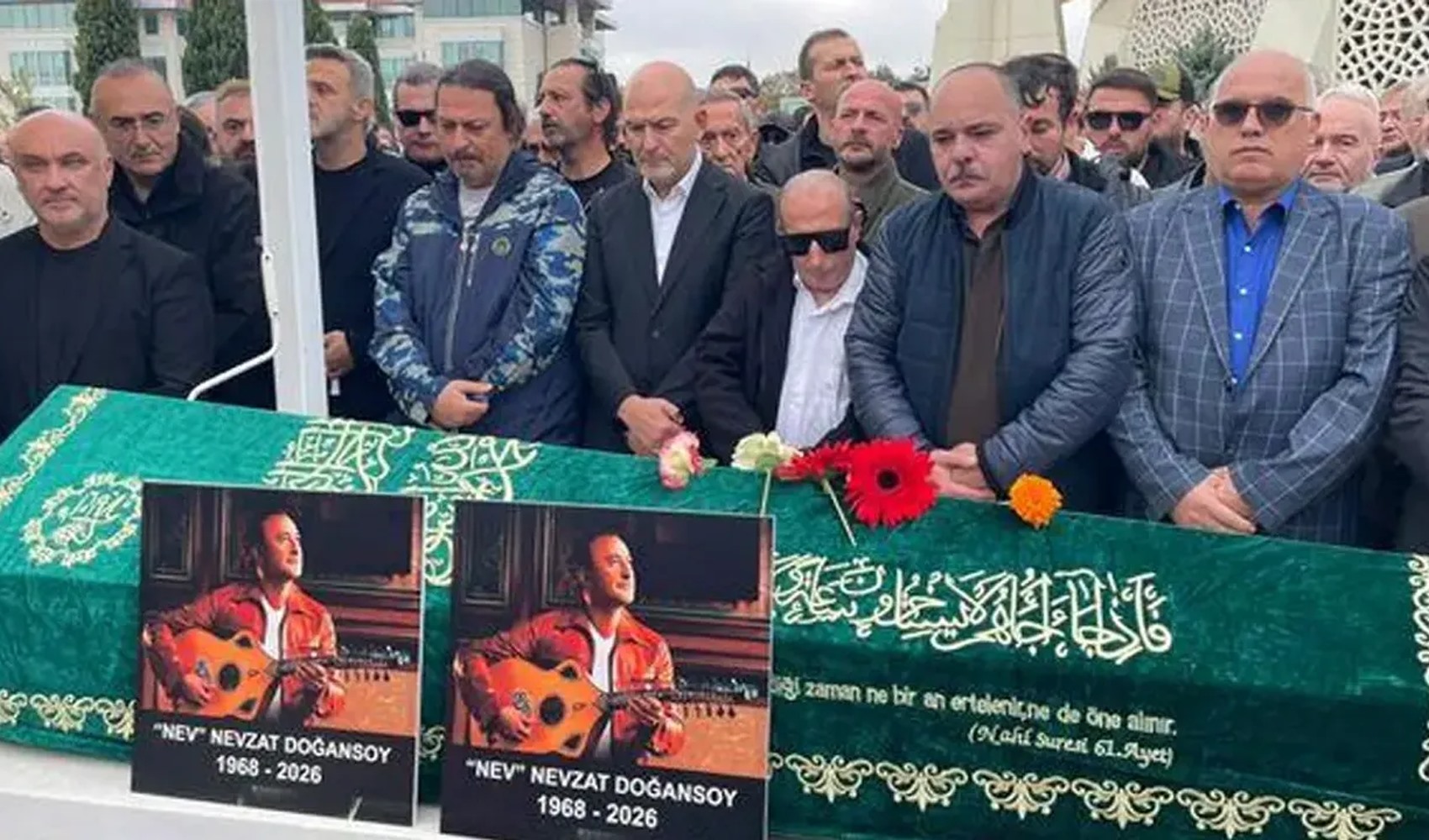 Nev'in cenazesinde Süleyman Soylu da vardı