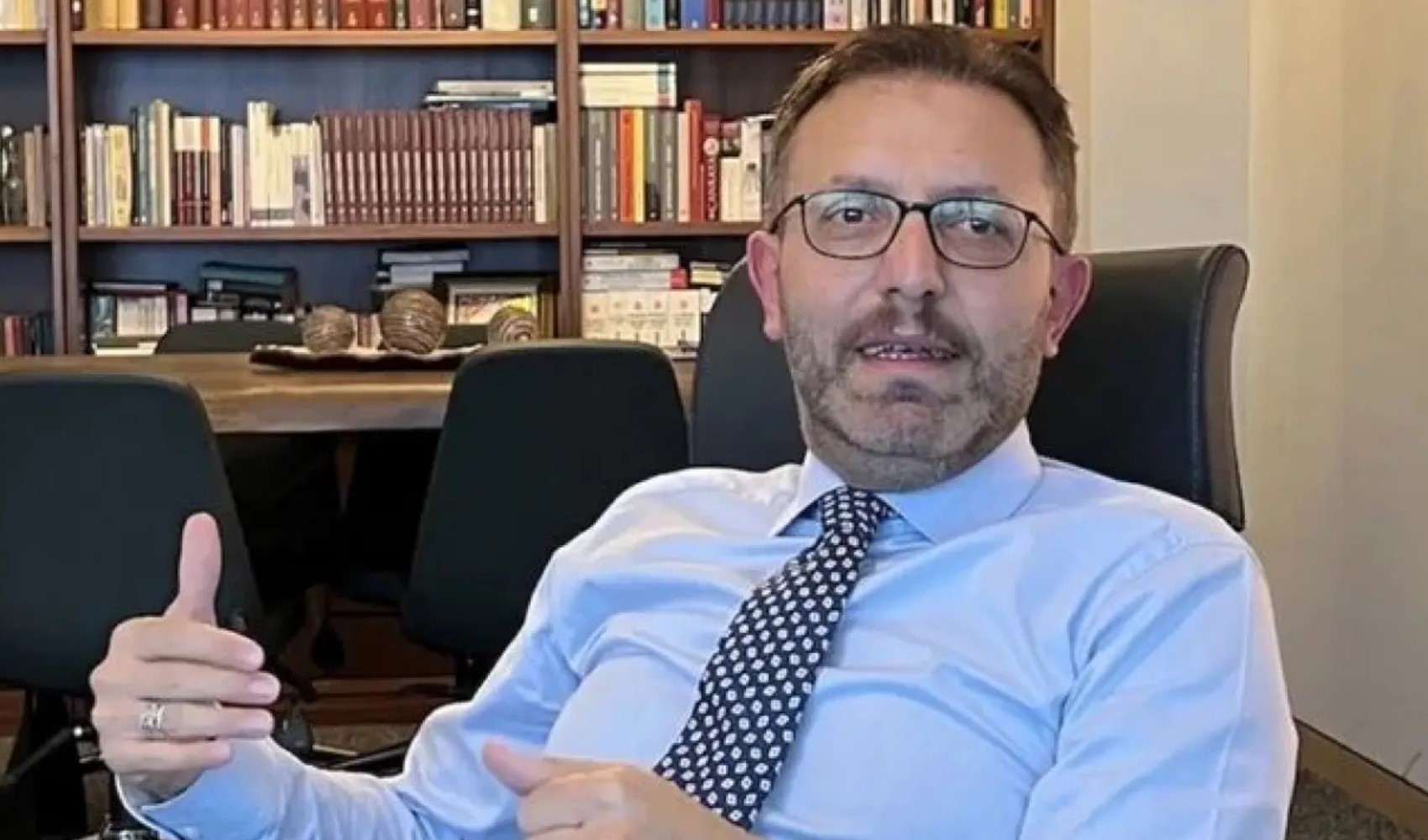 Fon soruşturmasında kritik karar: Erdoğan’ın eski başdanışmanı Ertan Aydın için yakalama kararı