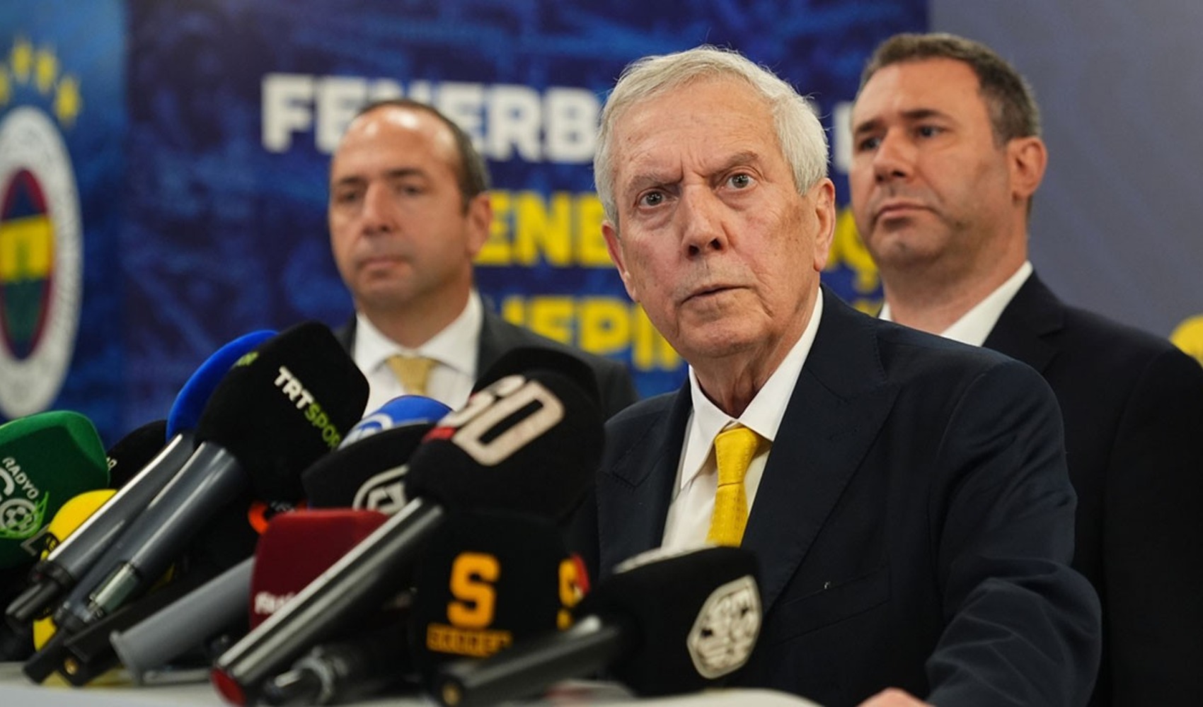 Aziz Yıldırım’ın Galatasaray derbisini tribünden izlemeyeceği öne sürüldü