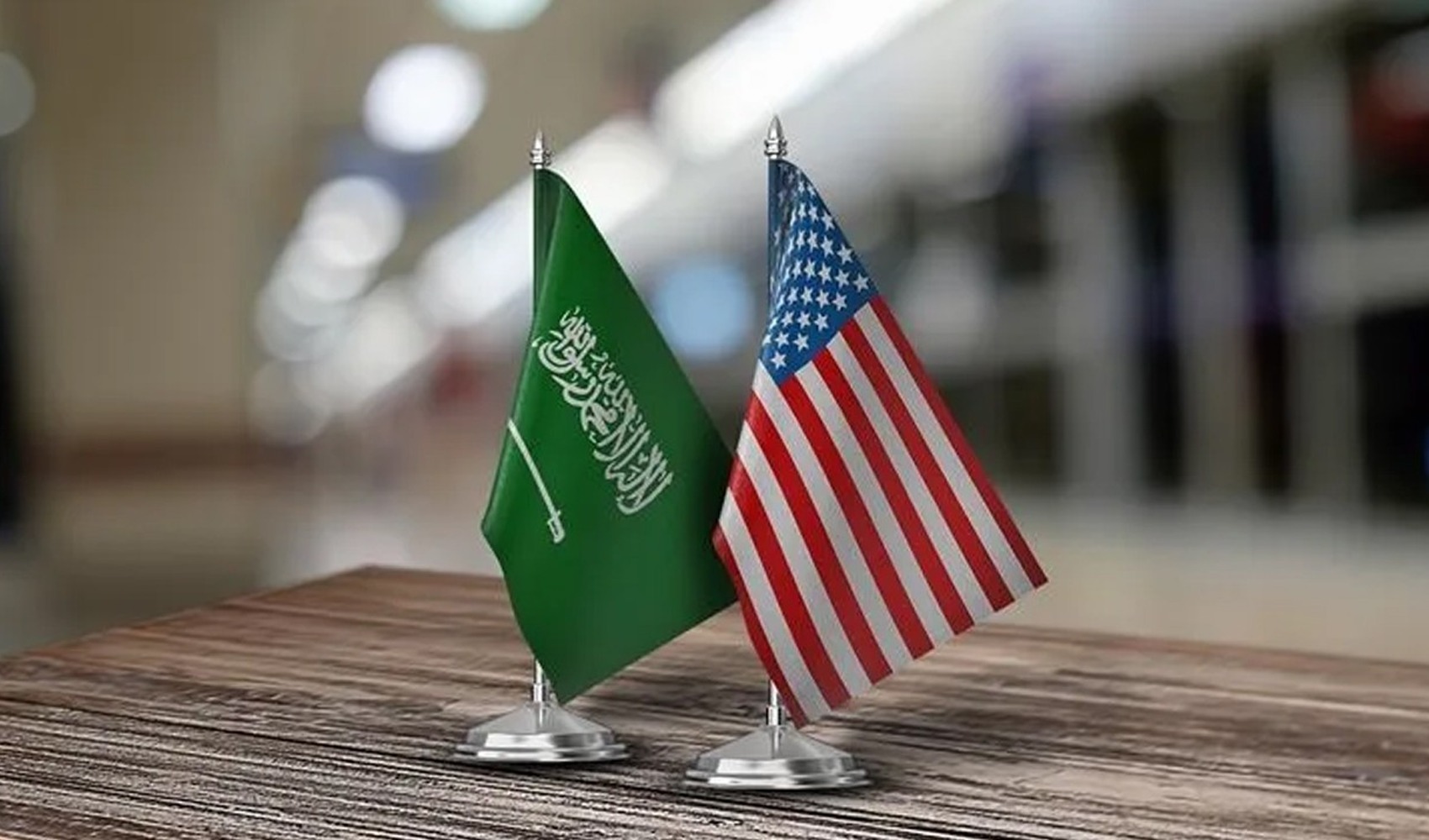 US orders non-essential personnel to leave Saudi Arabia citing security concerns