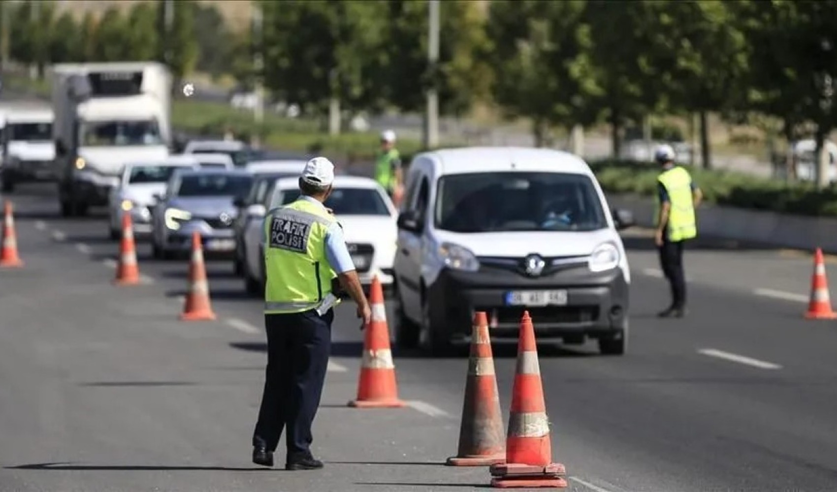 D-100’de Pendik Tersane Köprülü Kavşağı çalışması: Ankara yönünde 50 gün şerit daraltması yapılacak