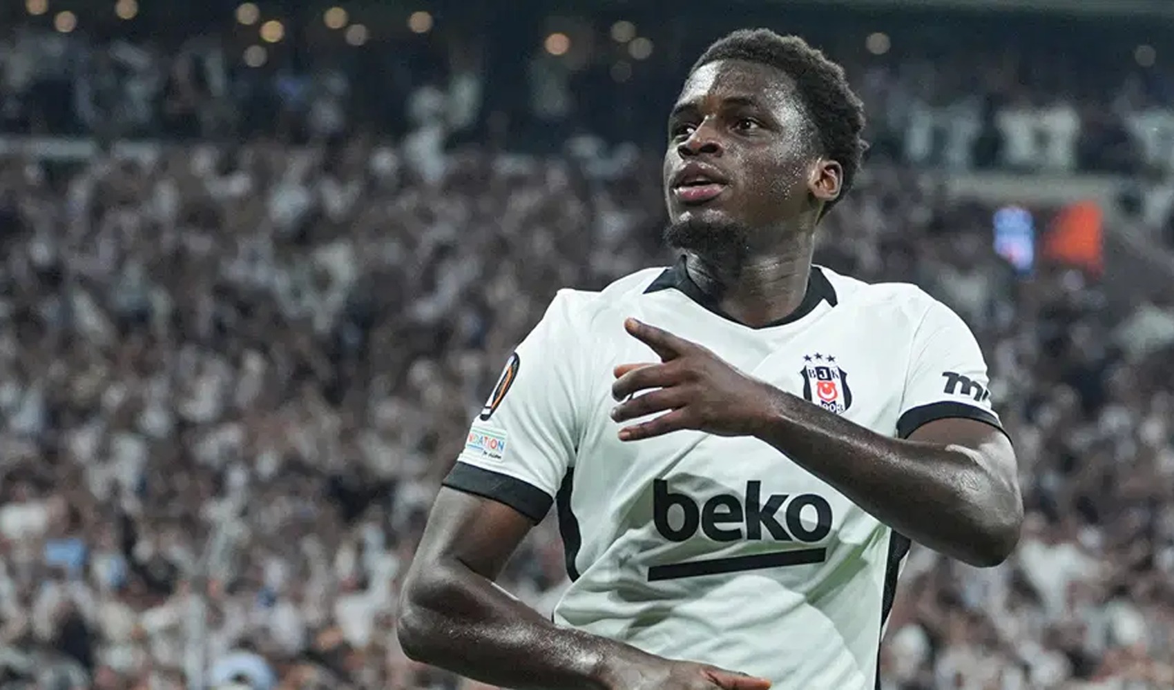 Ernest Poku returns to the pitch for Beşiktaş after 4-match absence