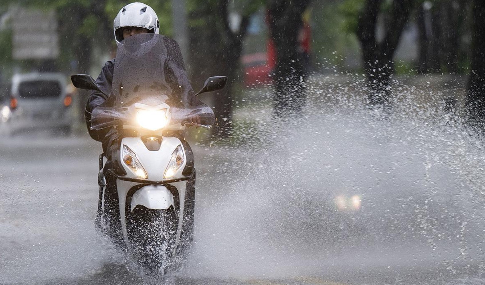 Governor's Office announces: Traffic ban for motorcycles and scooters due to heavy rain