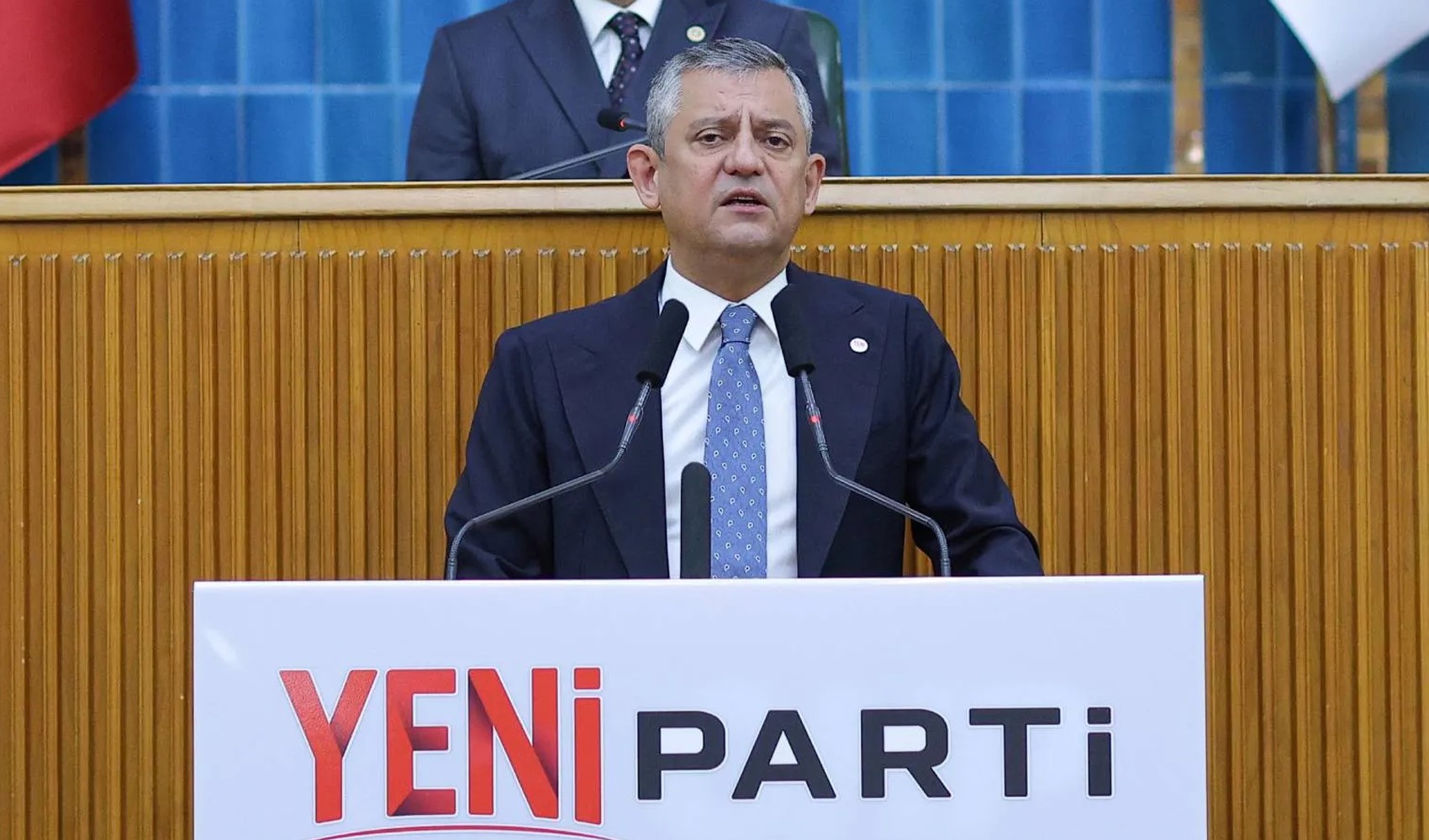 Two consecutive meetings at YENİ Party! All eyes on Özgür Özel