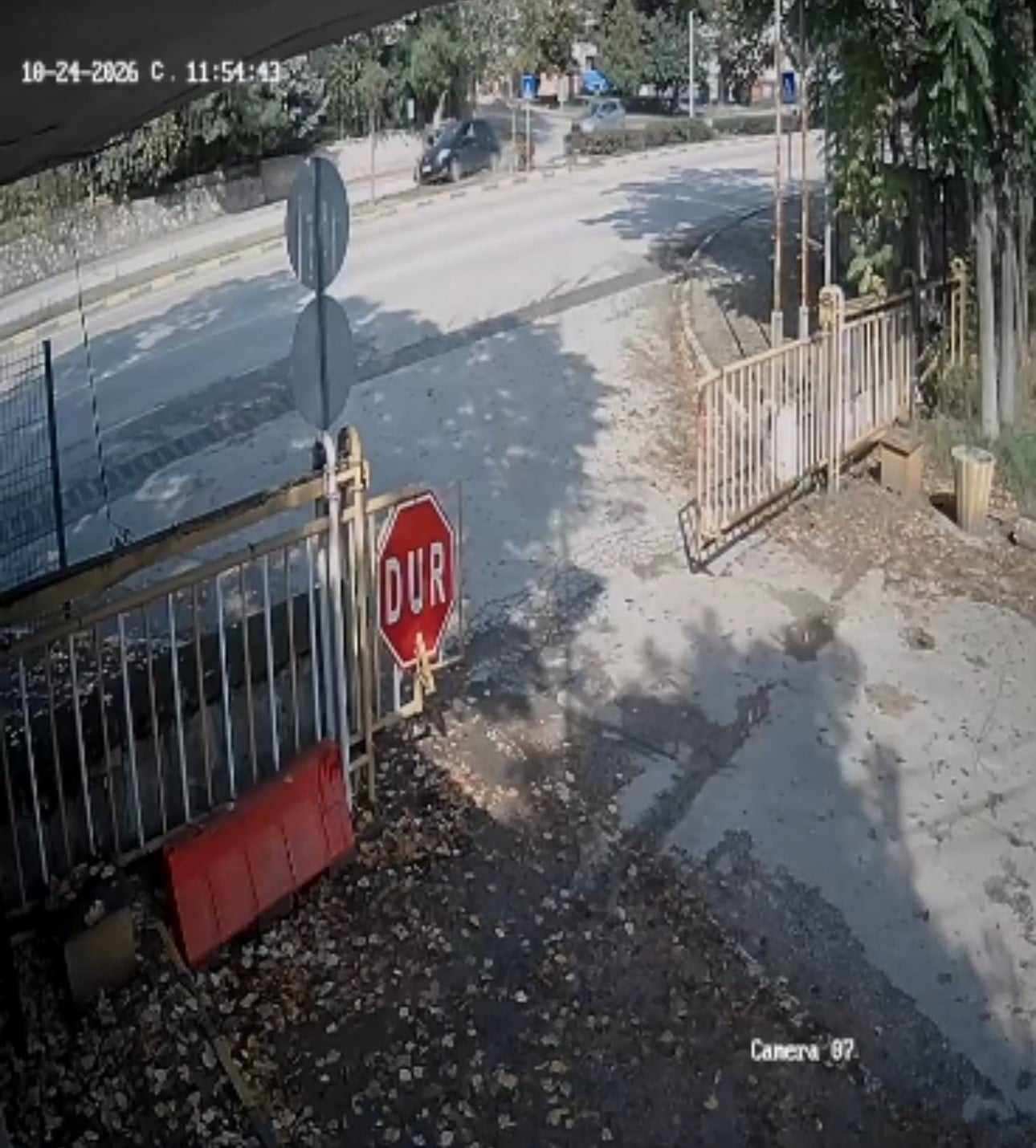 Safranbolu’da kaza öncesi yol ve çevresini gösteren güvenlik kamerası kaydı.