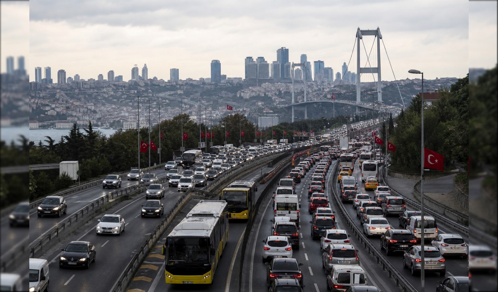 29 Ekim arifesinde İstanbul trafiği kilitlendi