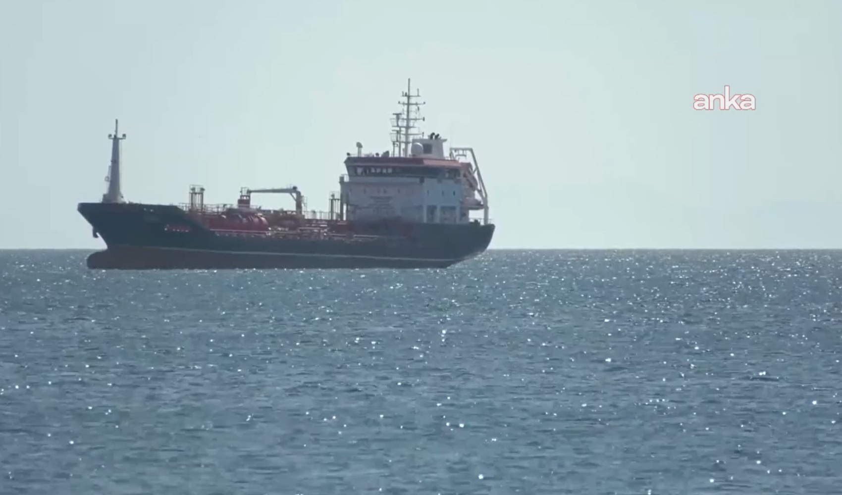 Silivri açıklarında batan gemiye ilişkin aramalarda bir cansız bedene daha ulaşıldı