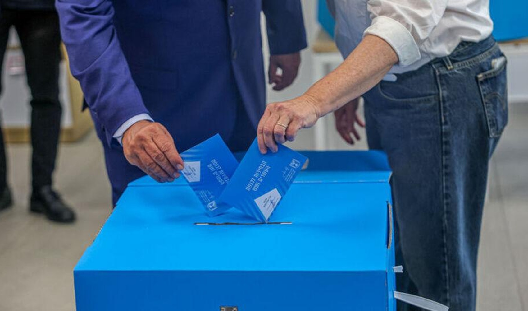 İsrail seçimlerinde oy sayımı tamamlandı: İki blok da koalisyon çoğunluğuna ulaşamadı