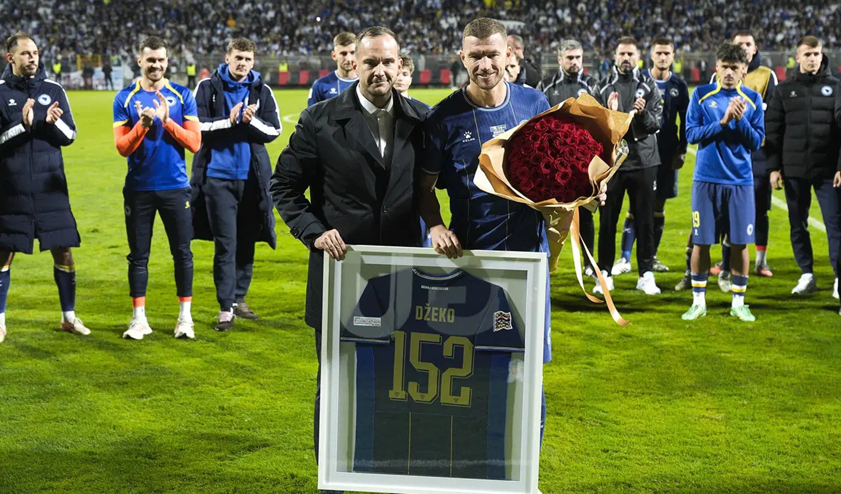 Bosna Hersek'in efsanesi Edin Dzeko'ya görkemli veda