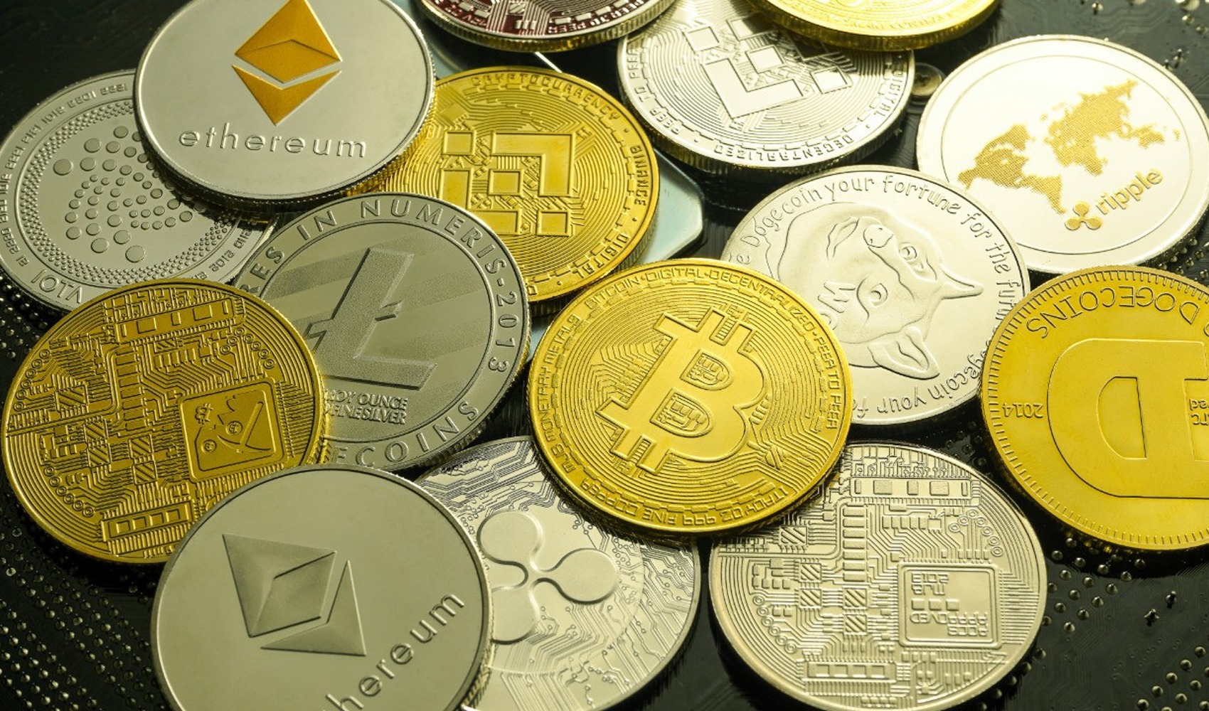 Binance için hack iddiası: CZ “kullanıcı fonları güvende” dedi, borsa inceleme başlattı