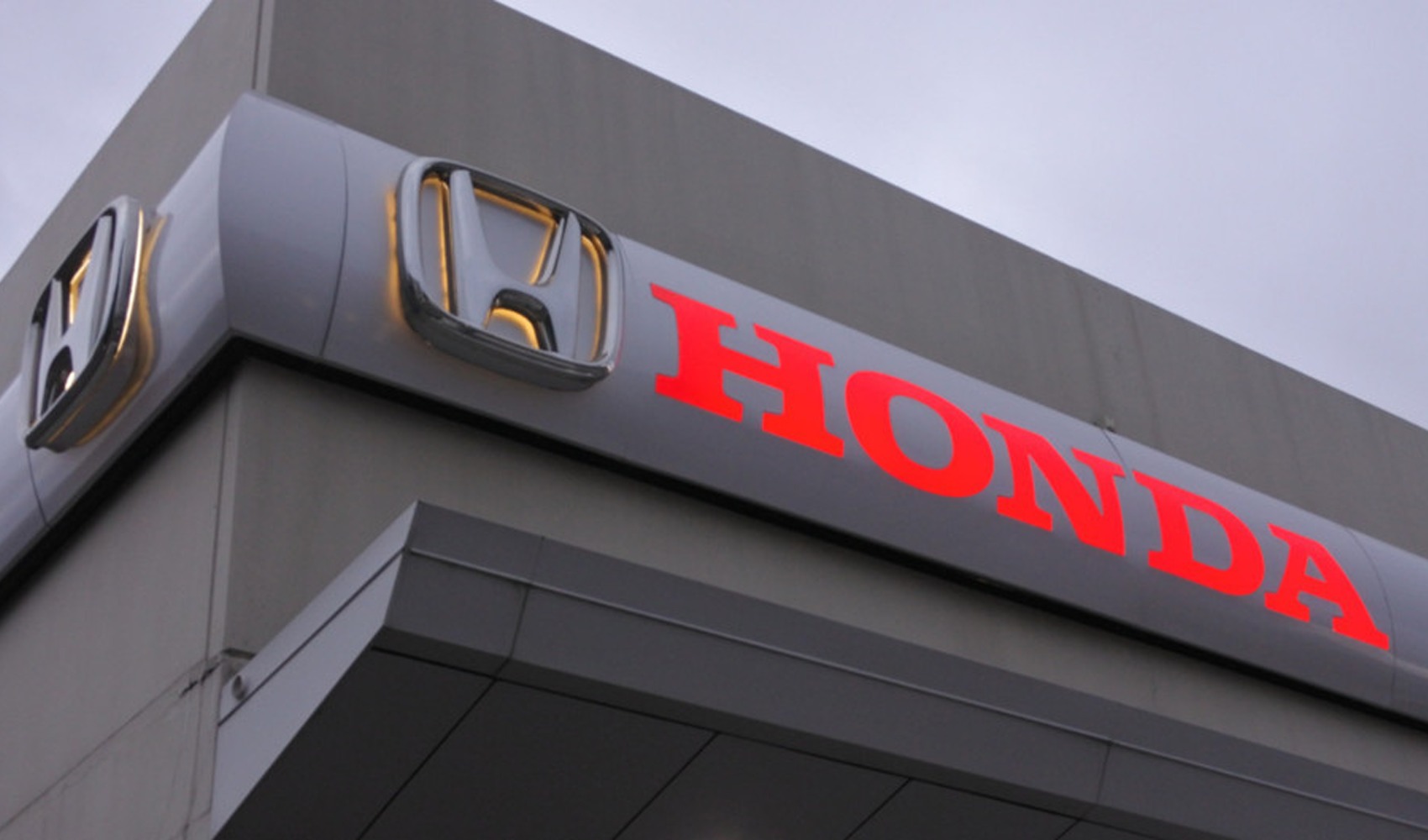 Stopping to charge could become a thing of the past: A technology from Honda that will change the automotive world!