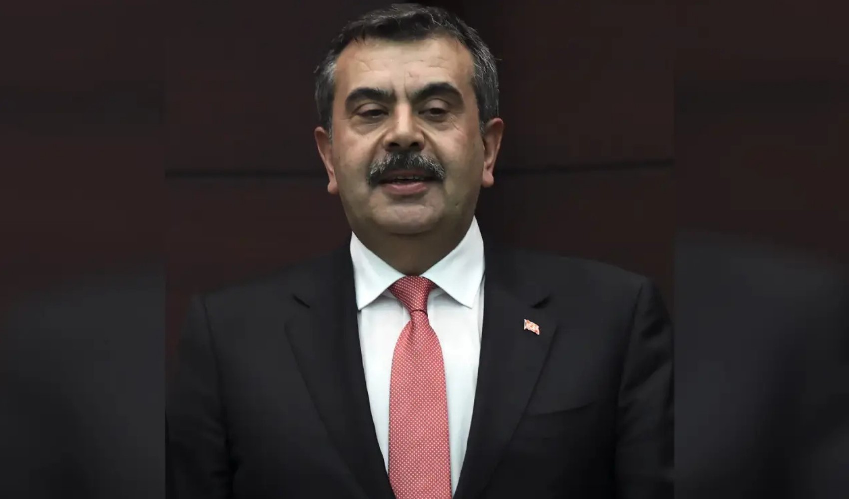 Yusuf Tekin açıkladı: Başakşehir’deki okul saldırısından acı haber geldi