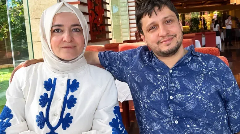 Fatma Betül Sayan Kaya and İlyas Kaya are seen together.