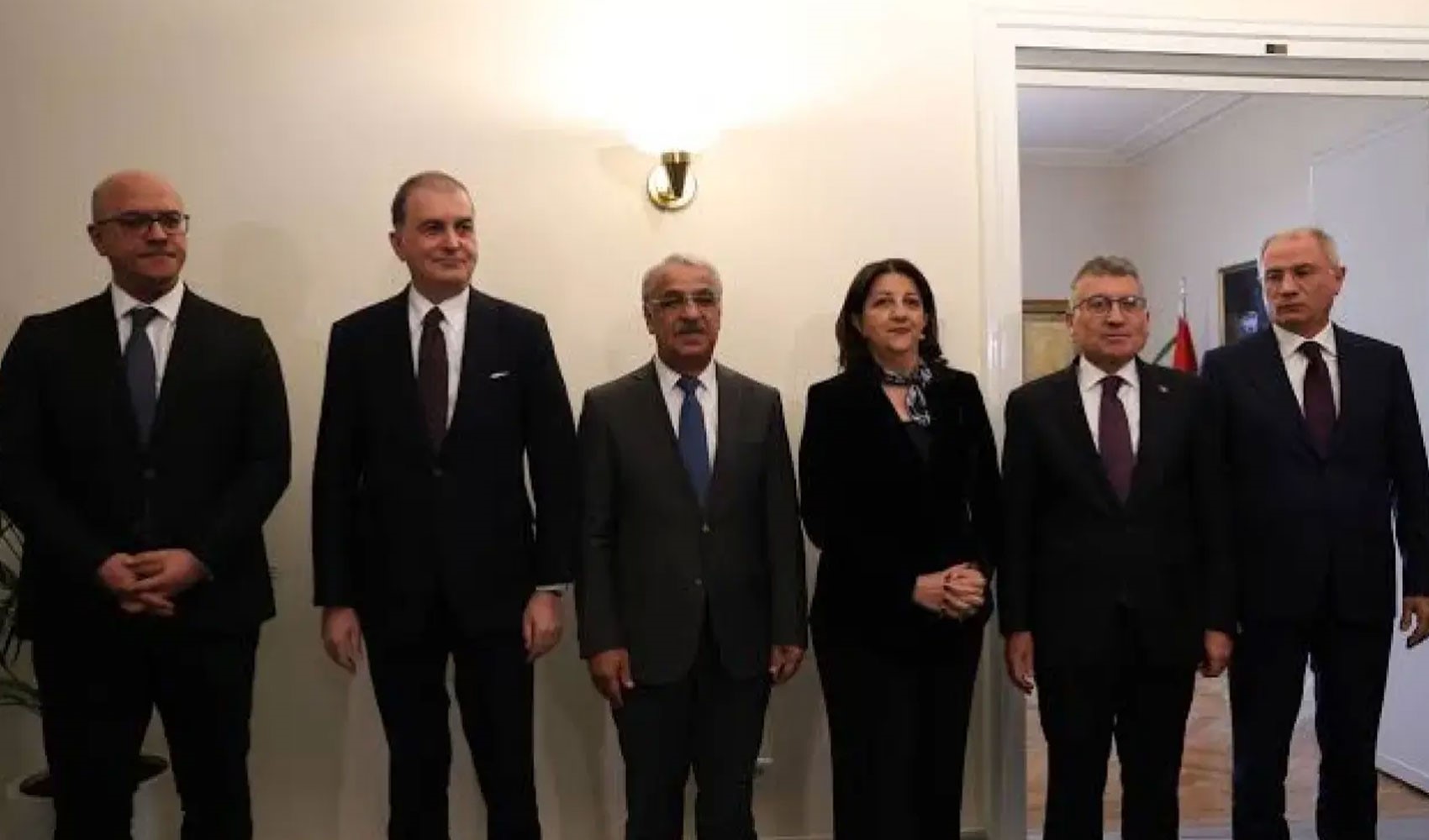 DEM Parti İmralı Heyeti AKP ile görüştü