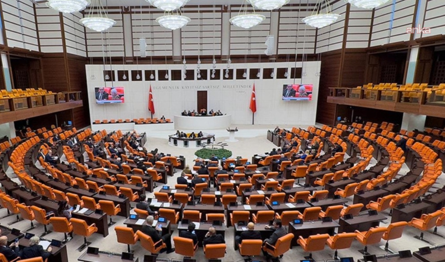 Muhalefetin ‘fon krizi’ araştırma önergeleri TBMM’de AKP ve MHP oylarıyla reddedildi