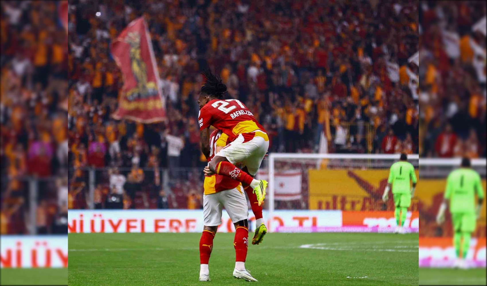 Galatasaray'ın yıldız ismine kırmızı kart: Fenerbahçe derbisini kaçırabilir