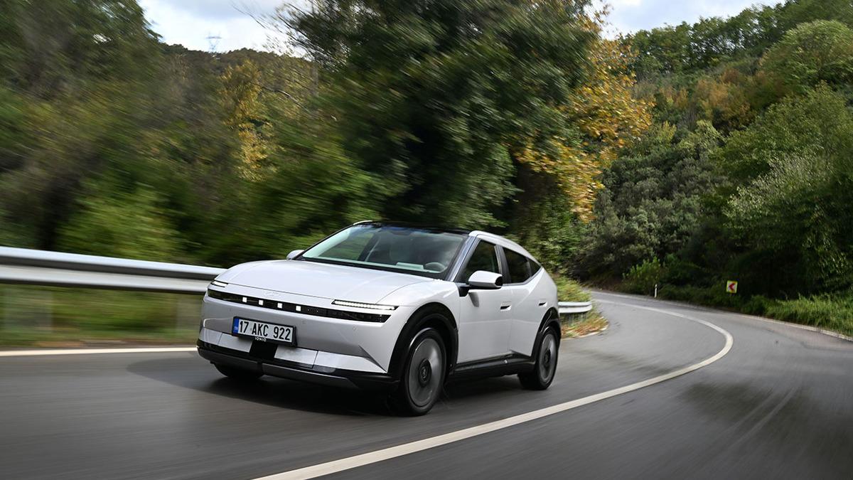 Annunciato il prezzo della Hyundai IONIQ 3 in Turchia: design, autonomia, dotazioni e prezzi in foto