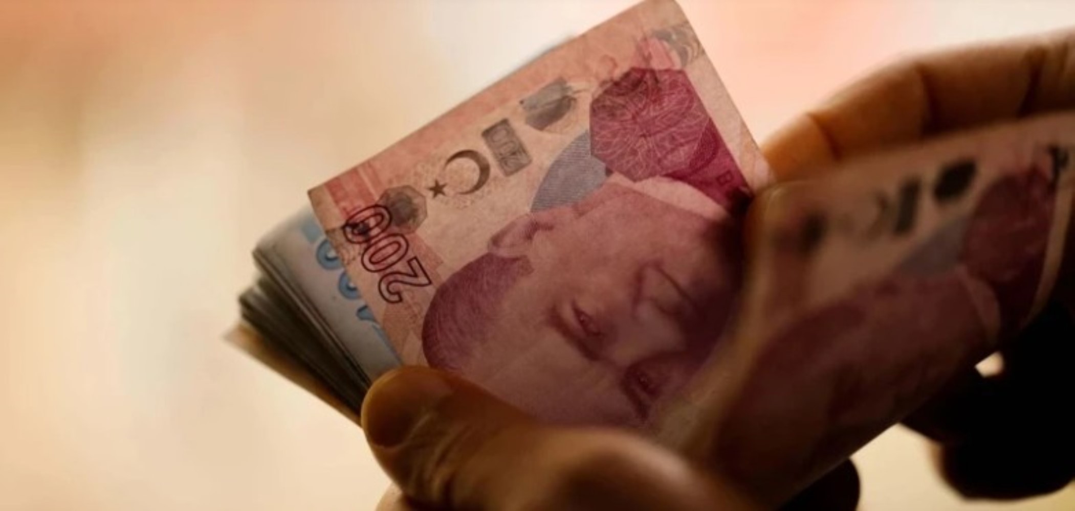 Banka faizlerinde yeni oranlar: 2 milyon 200 Bin TL'nin aylık getirisi ne kadar?