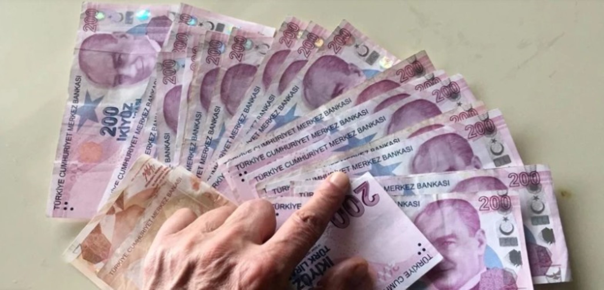 Banka faizlerinde yeni oranlar: 2 milyon 200 Bin TL'nin aylık getirisi ne kadar?