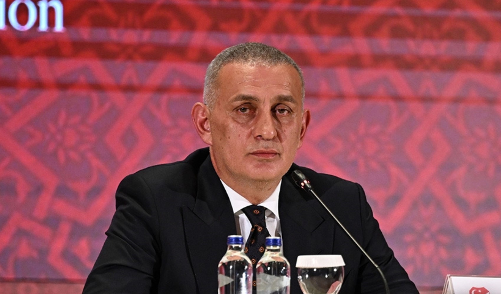 İbrahim Hacıosmanoğlu: Yollarımız Ayırıldı - Türkiye Futbolda Öncelikler