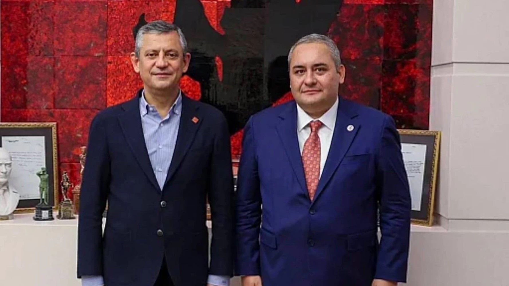 Cumhur İttifakında Mesut Özarslan bilmecesi sürüyor... AKP'li isim duyurdu: 'Şimdilik rafa kaldırıldı'