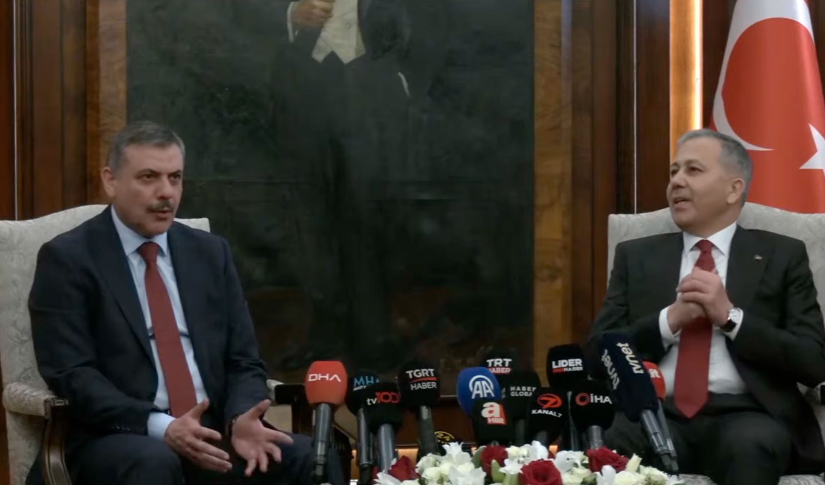 Koltuğu Mustafa Çiftçi'ye devreden Ali Yerlikaya'dan ilk açıklama