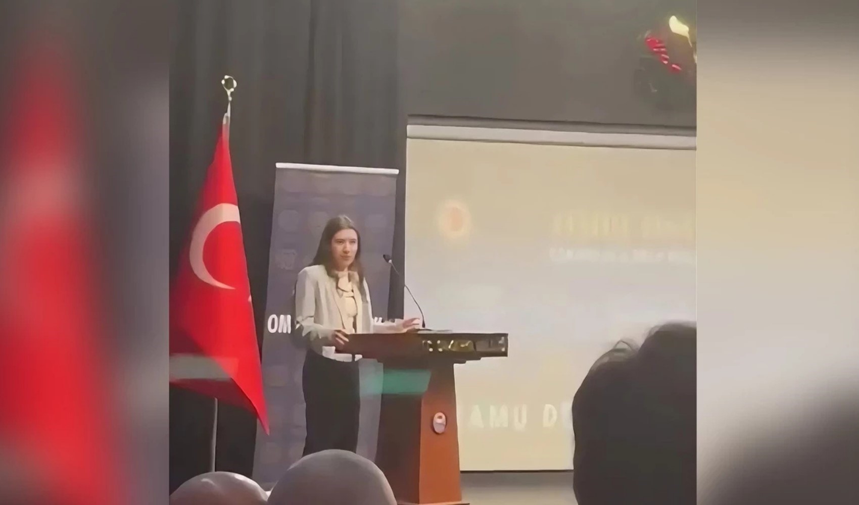 Accuse shock di uno studente universitario contro il sindaco: emerge la difesa del primo cittadino dell'AKP