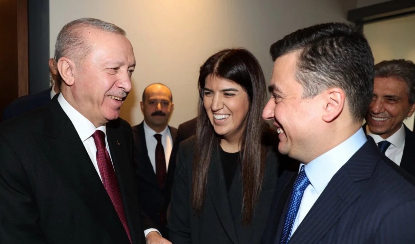 Osman Gökçek'e destek mi verildi?