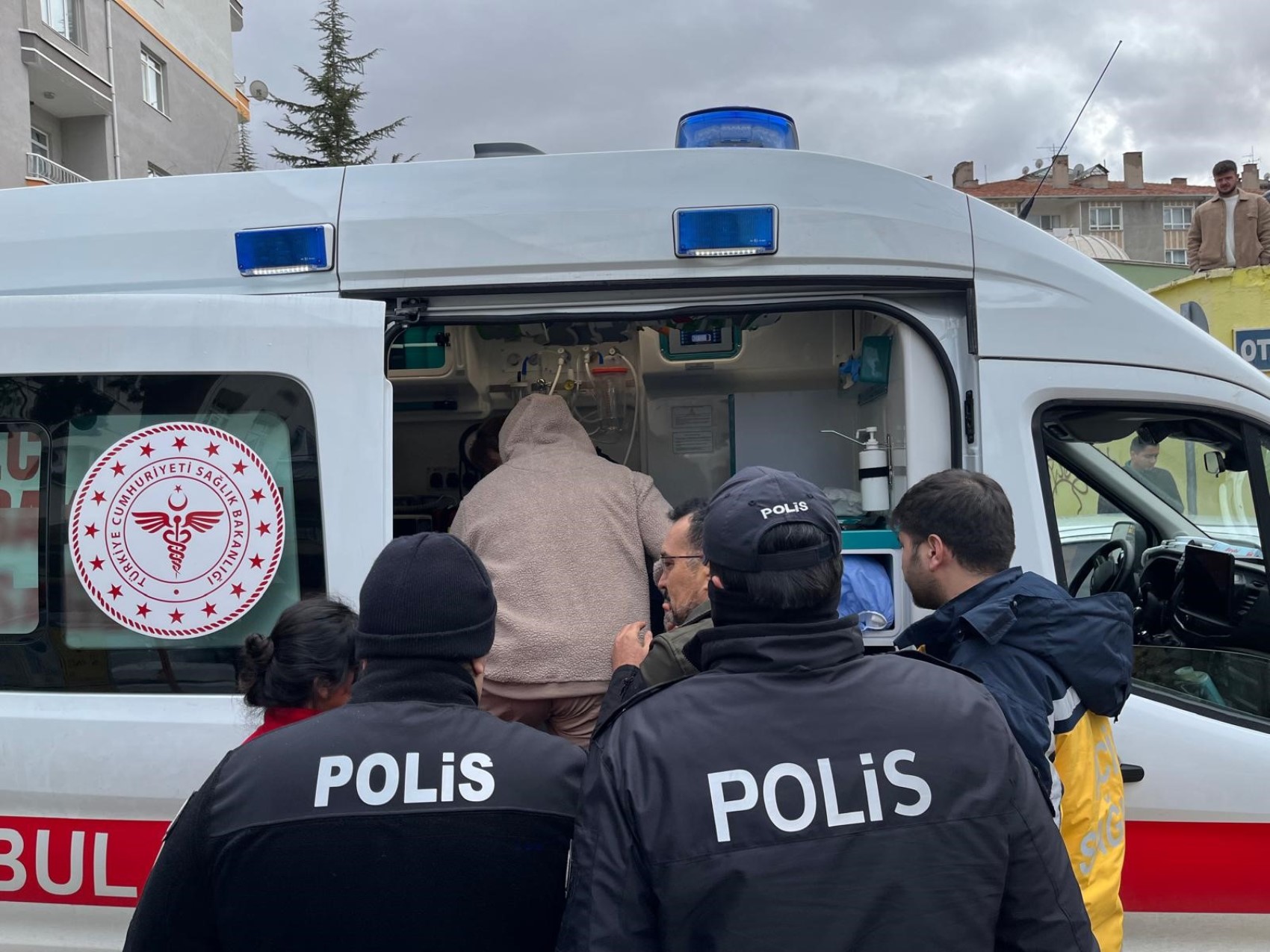 Hükümet konağı inşaatında maaş krizi