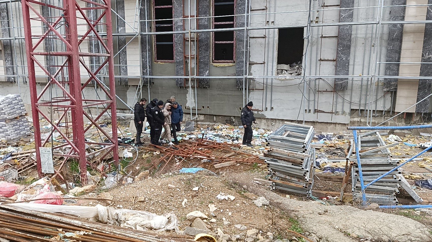 Hükümet konağı inşaatında maaş krizi