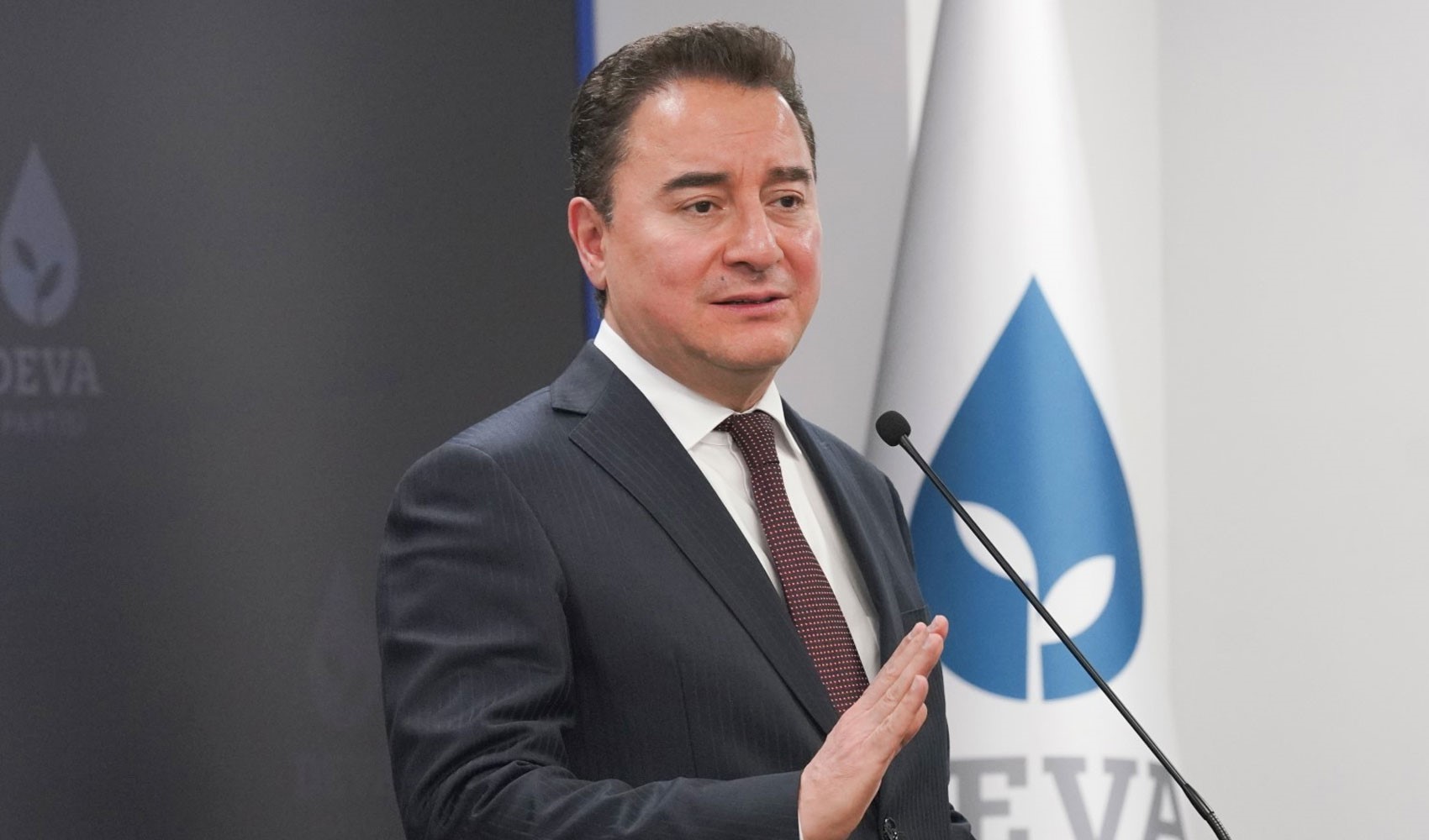 Ali Babacan CHP'ye karşı açtı ağzını yumdu gözünü! 'Geçmişini konuşsak...'