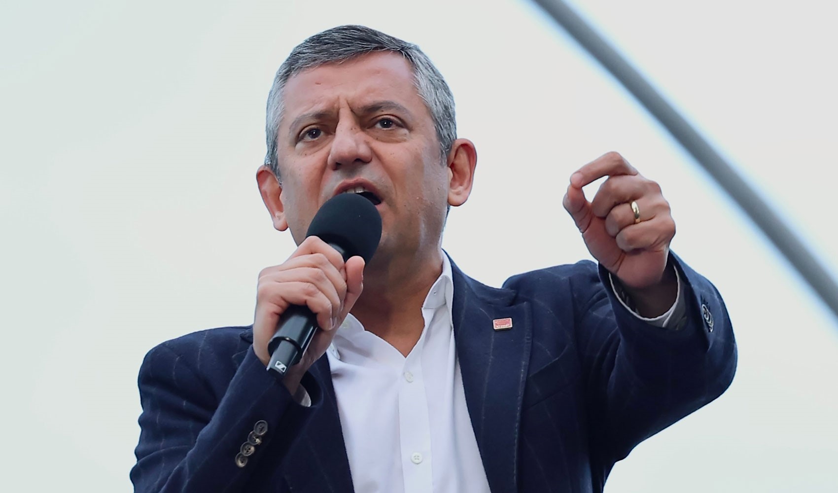 Özgür Özel'den Akbelen için AYM'ye çağrı: 'Günahkar Erdoğan’a dur deyin'