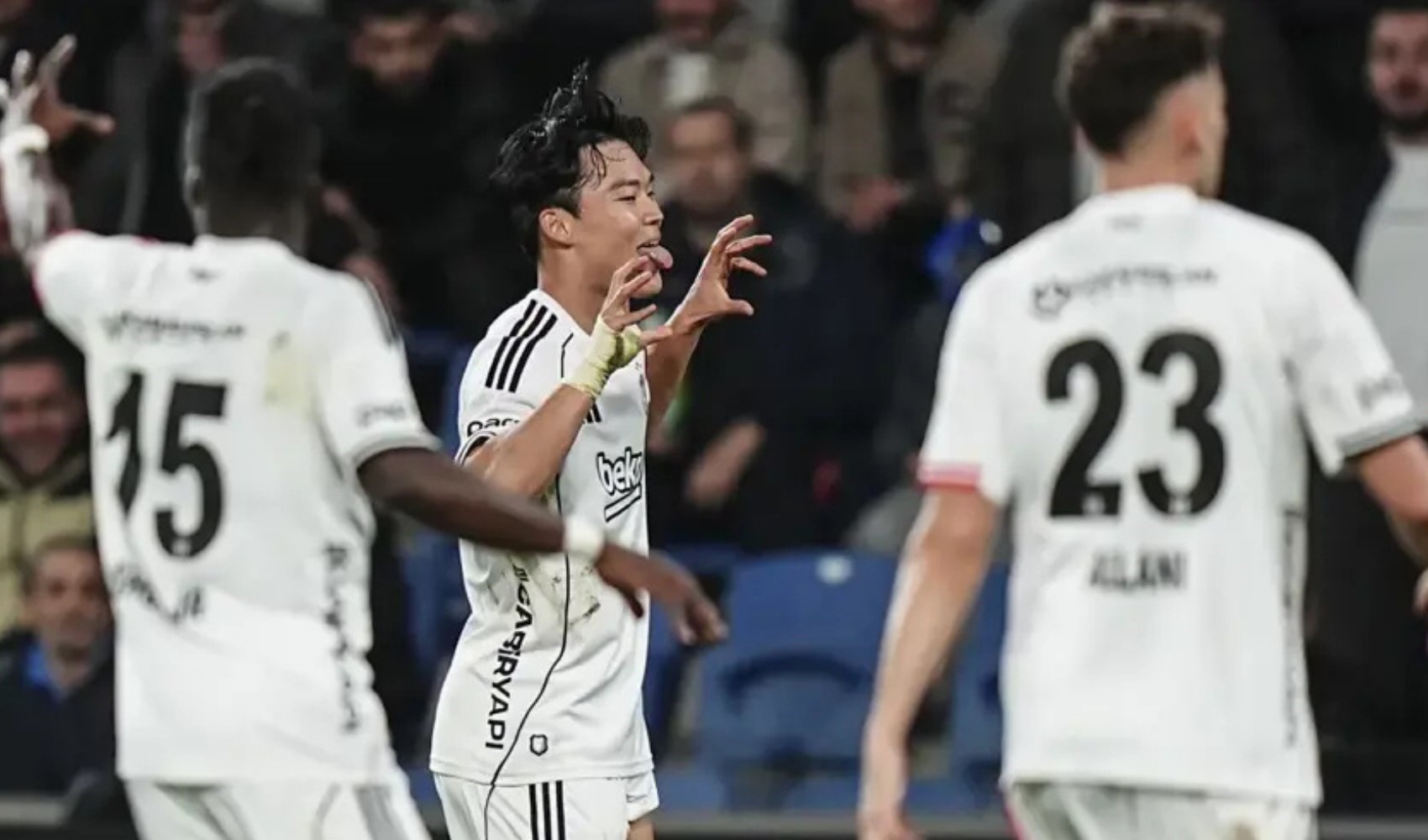 Beşiktaş, Başakşehir deplasmanında son dakikada güldü