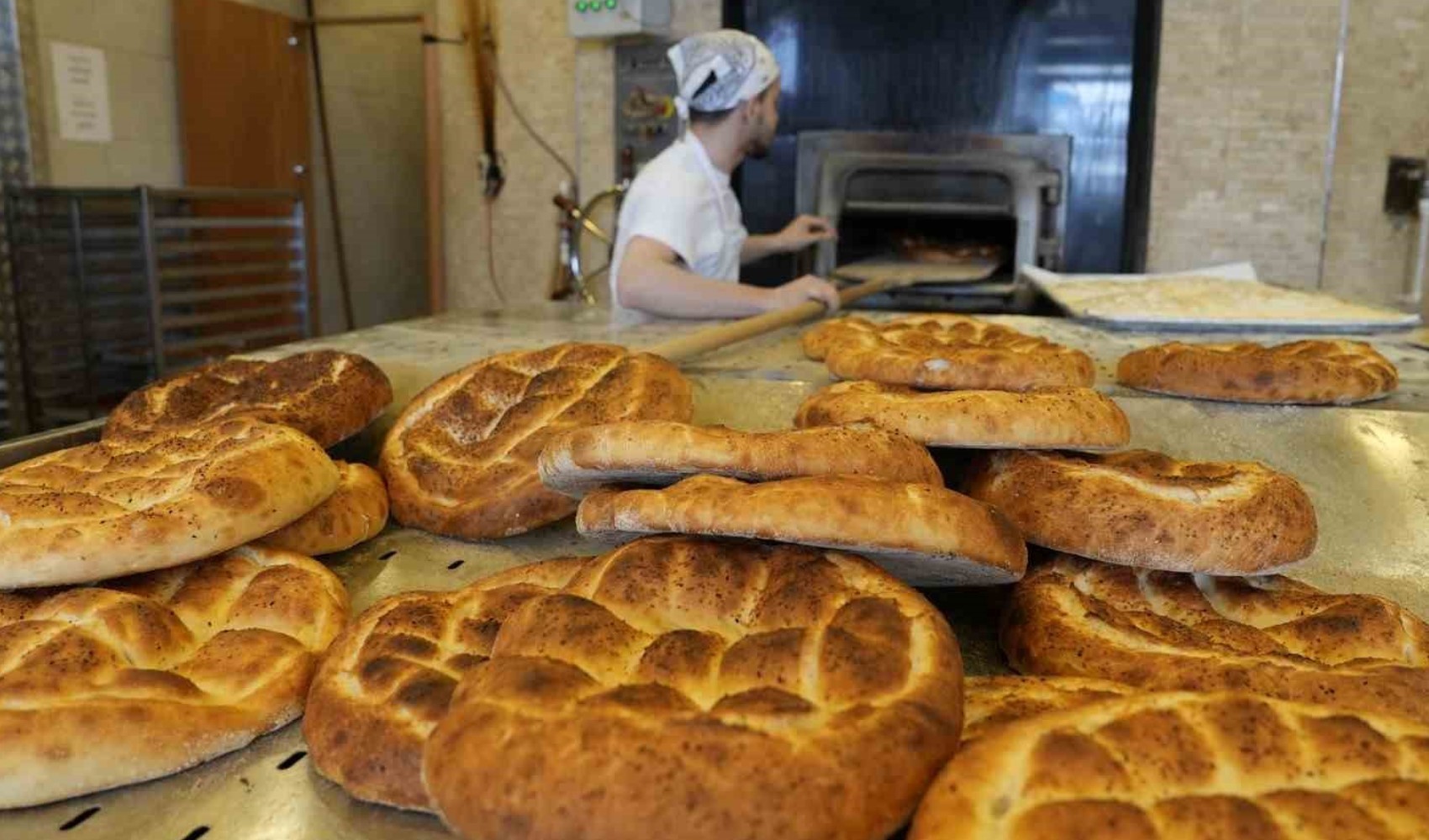İzmir'de Ramazan pidesinin fiyatı açıklandı