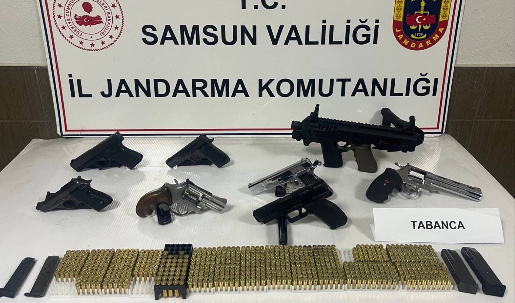 Samsun’da cephanelik gibi ev