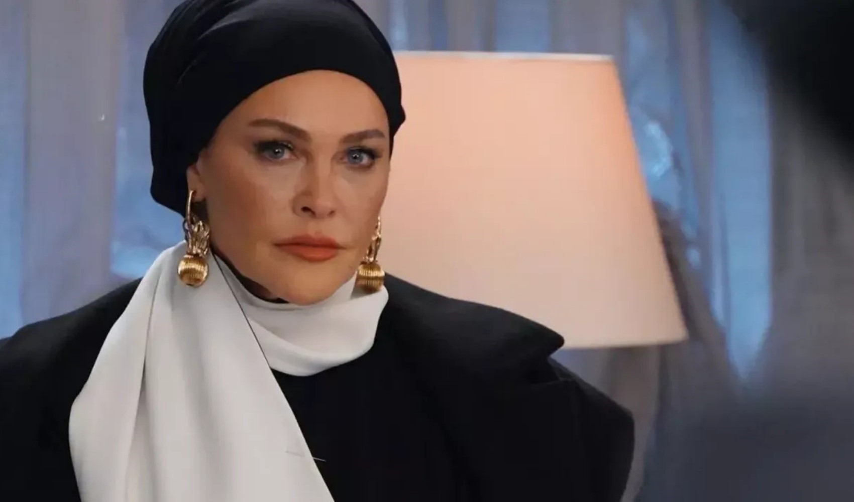 ATV dizisinde skandal domuz eti sahnesi!