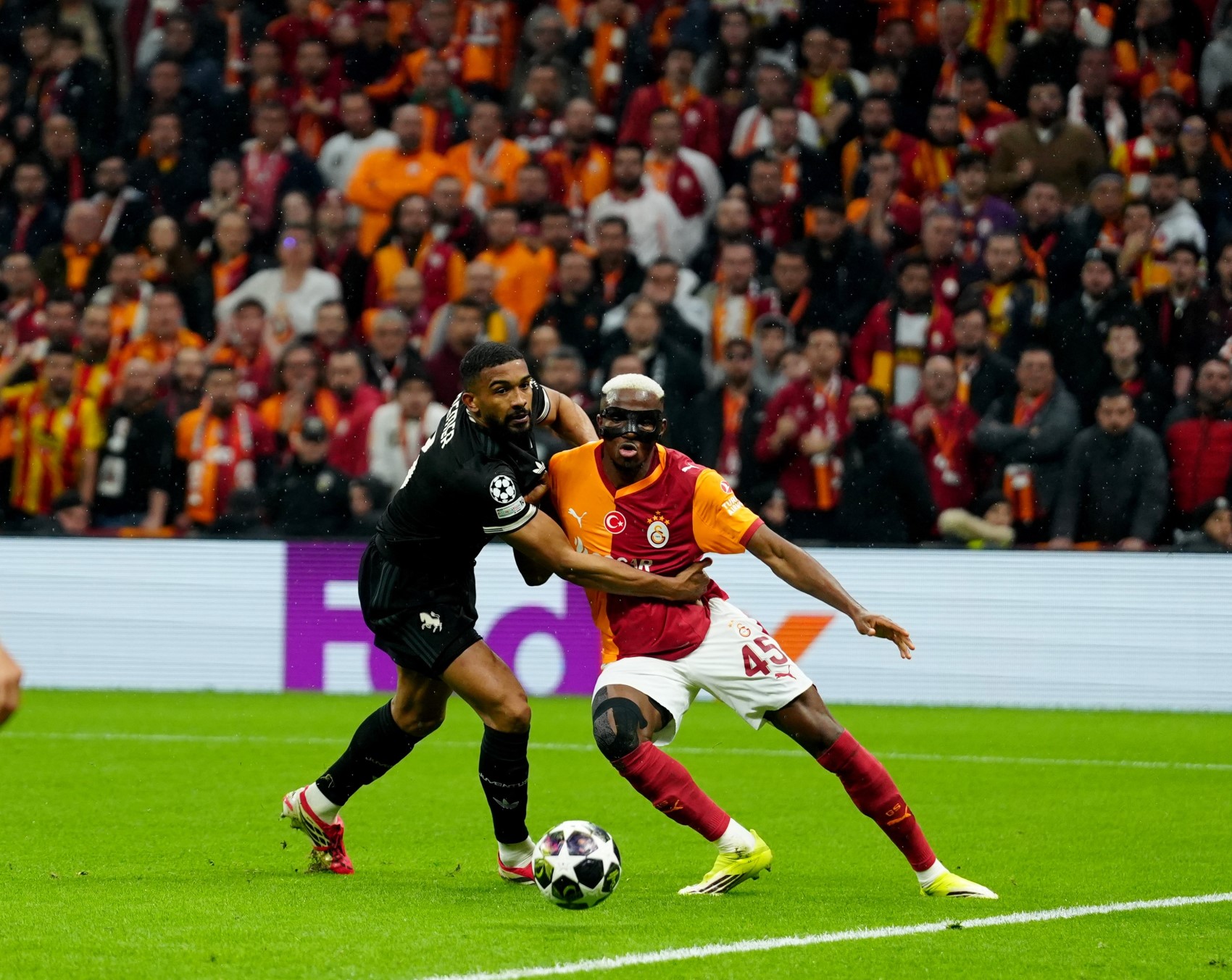 Galatasaray'dan Juventus'a 5 gollük tarife: Tarihi galibiyet geldi