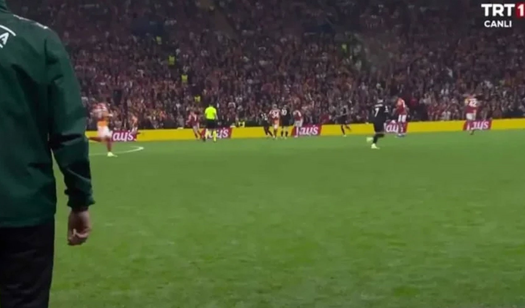 TRT yayını Galatasaray'ın tarihi zaferinde sınıfta kaldı