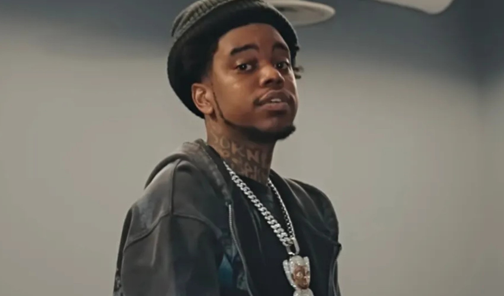 Yeni şarkısını yayımladı, günler sonra hayata veda etti