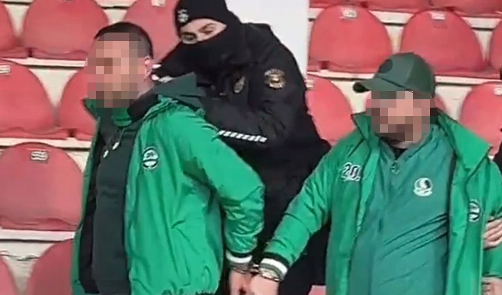 Boluspor Sakaryaspor maçında ortalık karıştı