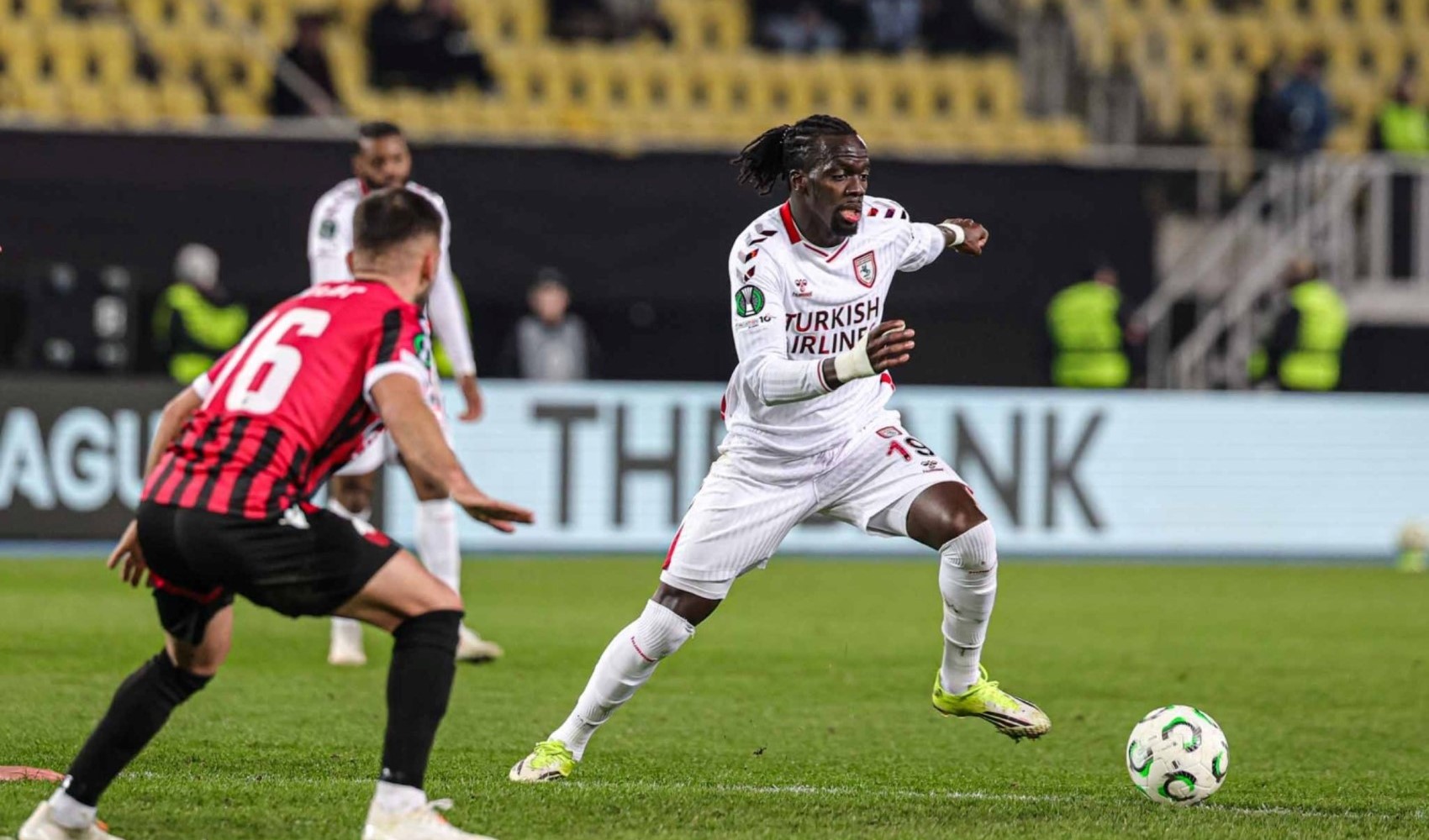 Samsunspor'dan rövanş için avantaj getiren galibiyet