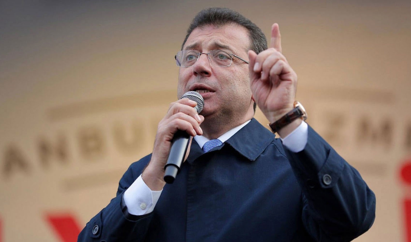 Ekrem İmamoğlu: İftar sofrasında dualarım 86 milyon vatandaşımız içindi