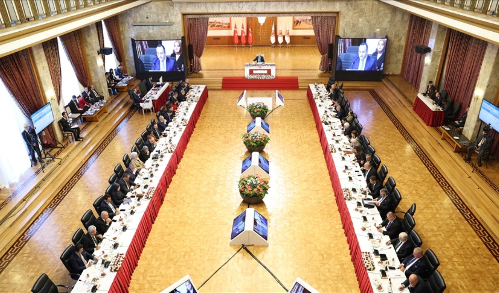 Atatürkçü Düşünce Derneği komisyon raporuna tepki gösterdi