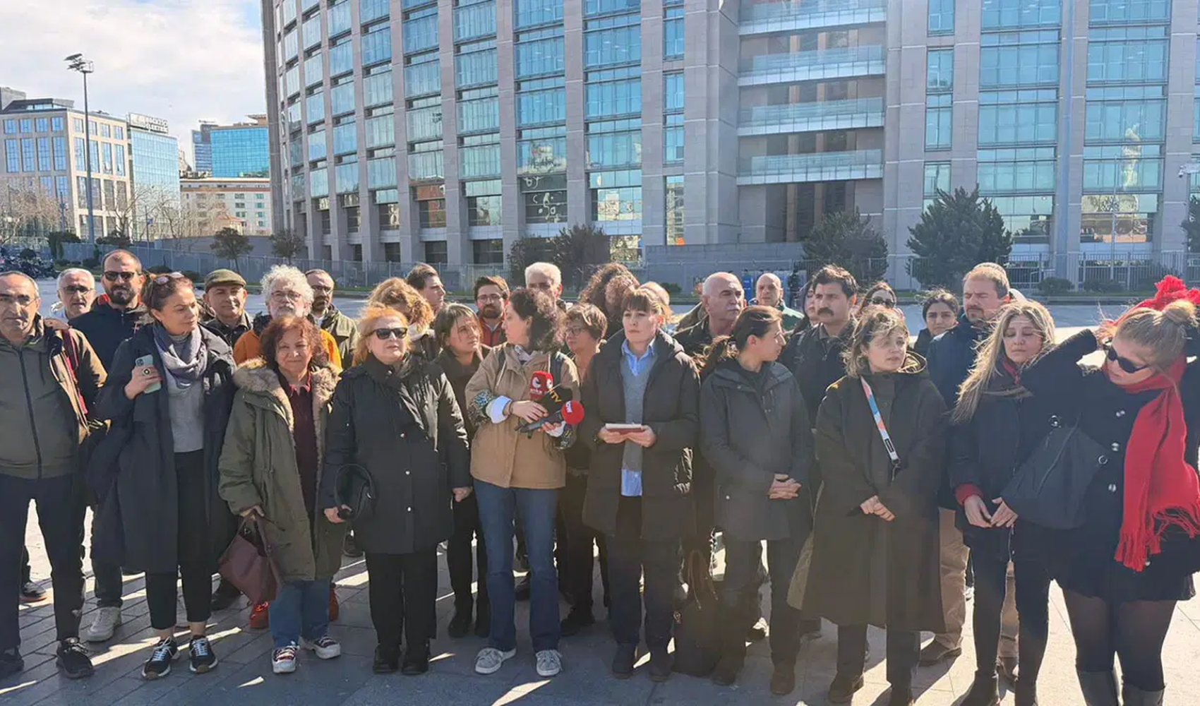 Alican Uludağ’ın tutuklanması sonrası tepkiler büyüyor