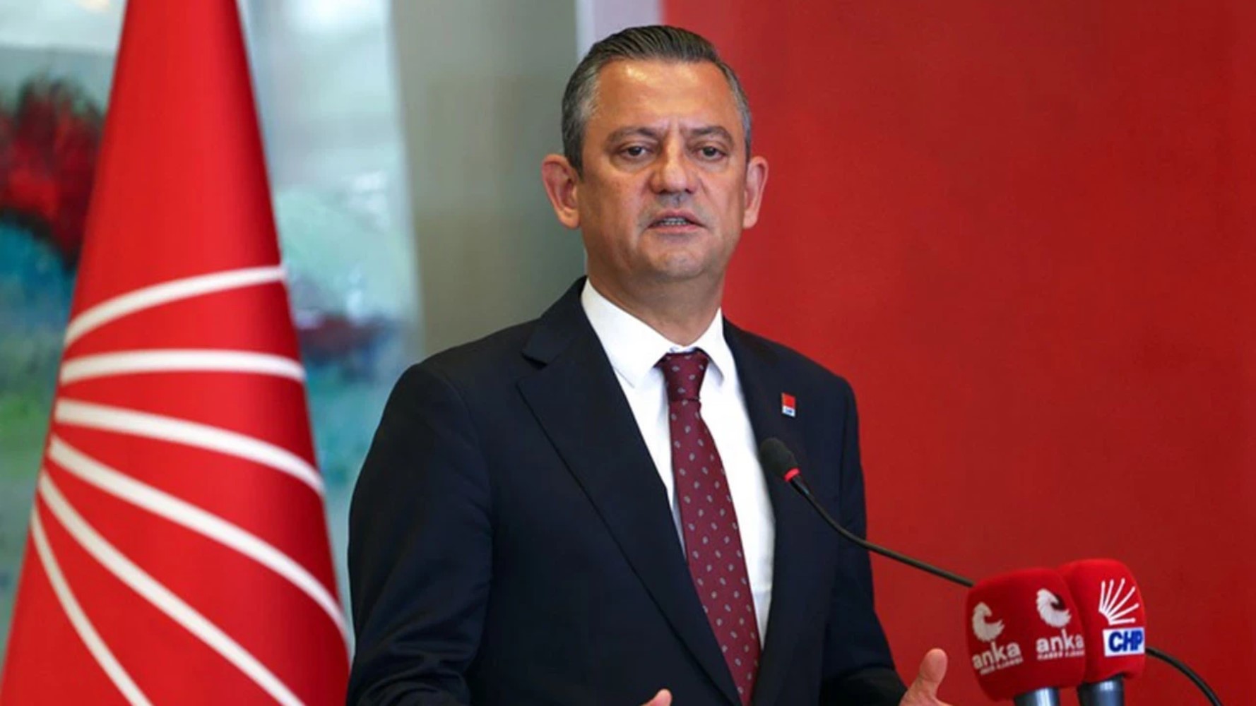 Özgür Özel ilk kez isim verdi, kriterlerini açıkladı: 'İmamoğlu aday olamazsa...'