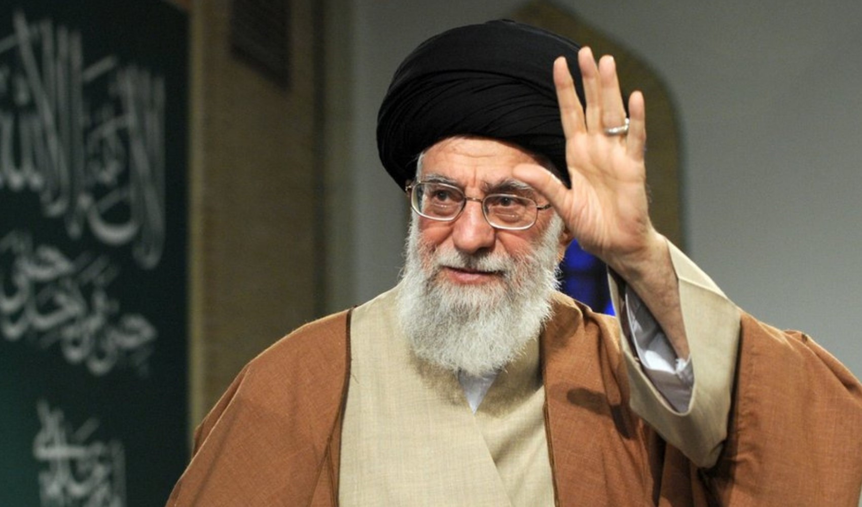 'Hamaney'e operasyon öncesi son şans'