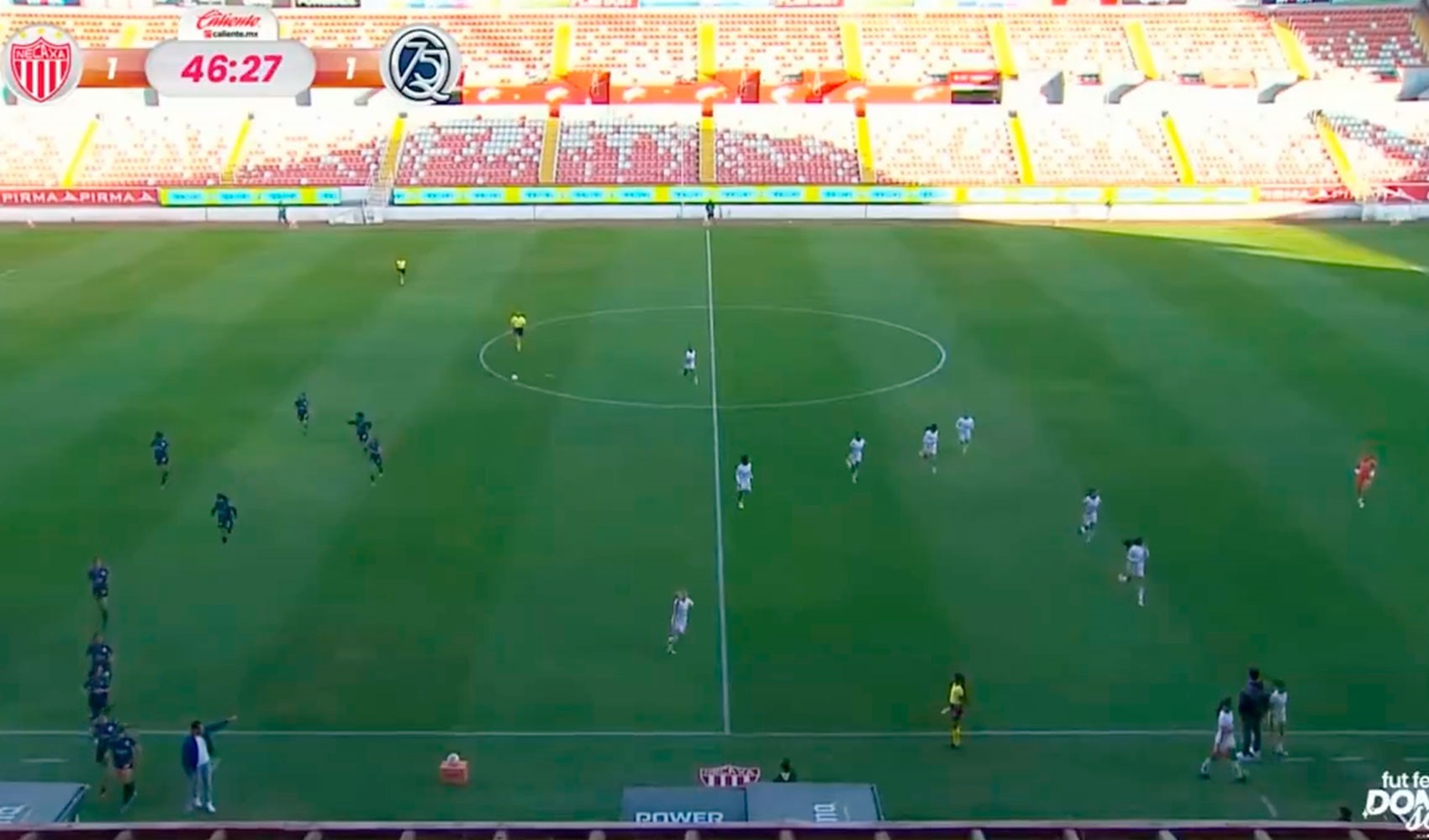 Meksika'daki çatışmalar futbol maçını yarıda bıraktı